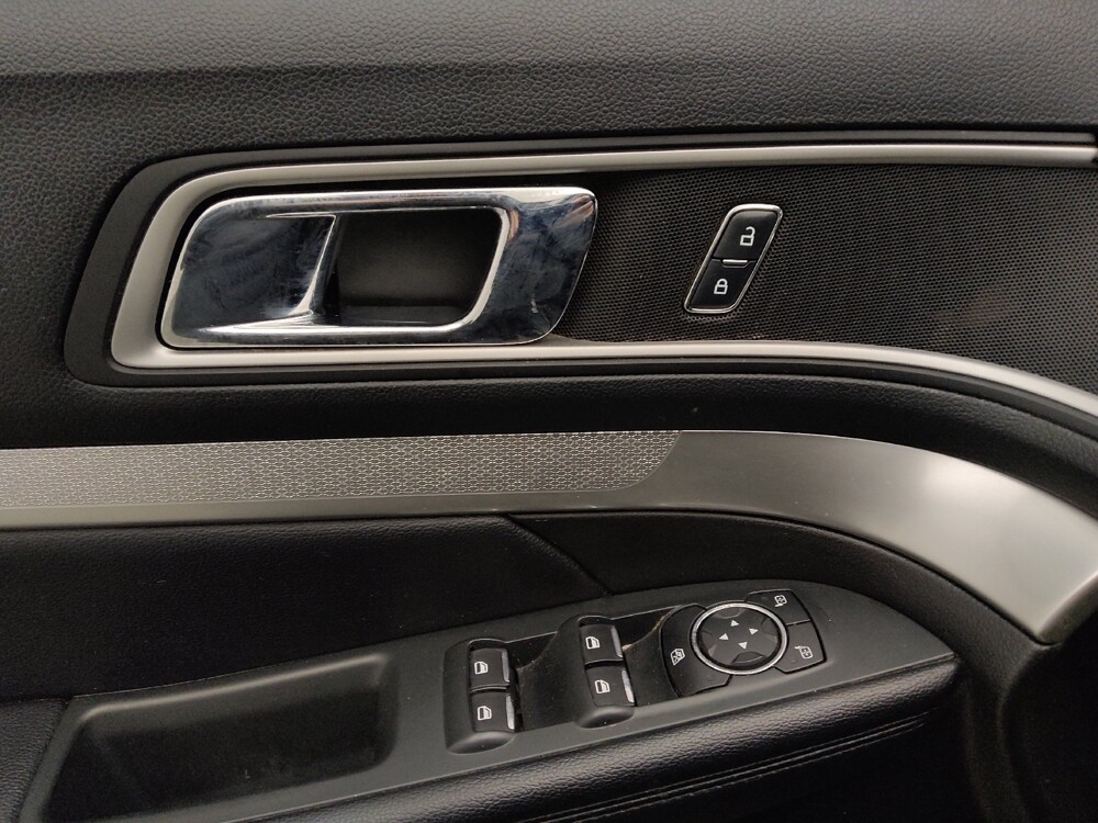 2017 Ford Explorer in Colorado Springs, CO 80909 - 18100133 27