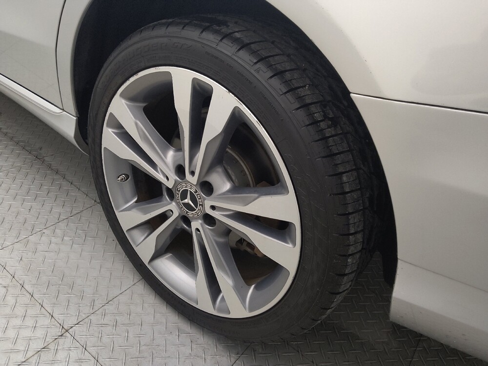 2018 Mercedes-Benz C 300 in Houston, TX 77060 - 18100138 31