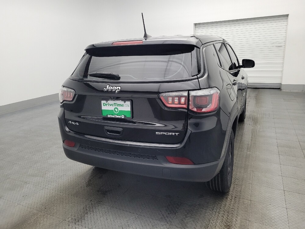 2018 Jeep Compass in Hialeah, FL 33014 - 18100140 7