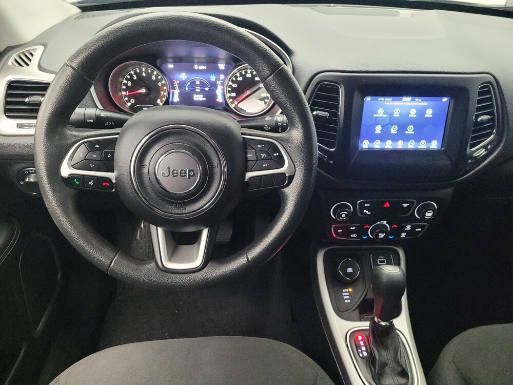 2018 Jeep Compass in Hialeah, FL 33014 - 18100140 22