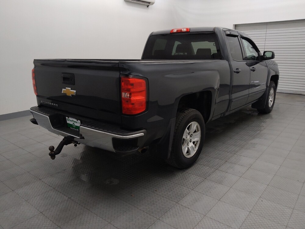 2017 Chevrolet Silverado 1500 in San Antonio, TX 78238 - 18100143 9