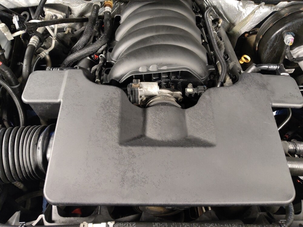 2017 Chevrolet Silverado 1500 in San Antonio, TX 78238 - 18100143 30