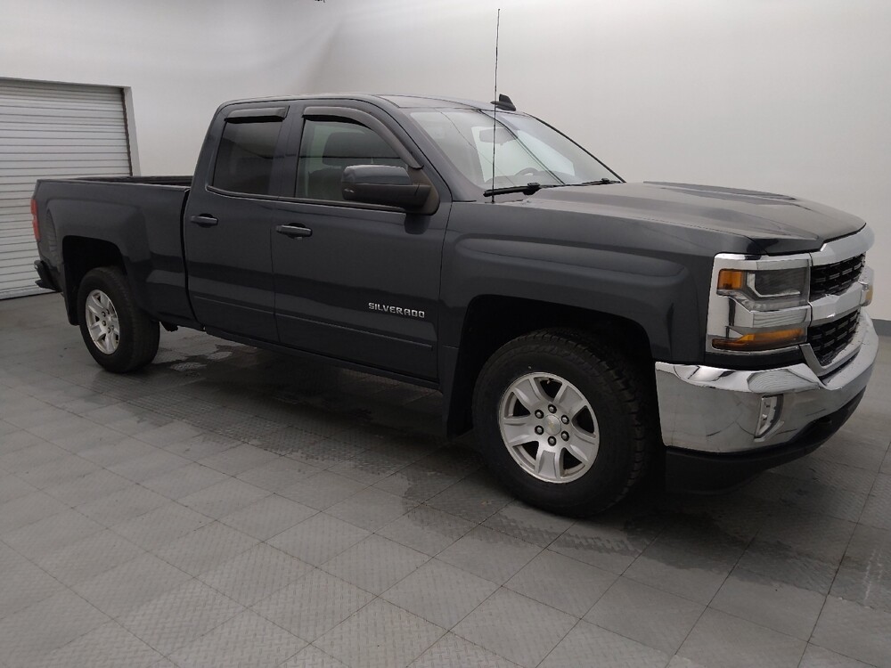 2017 Chevrolet Silverado 1500 in San Antonio, TX 78238 - 18100143 11