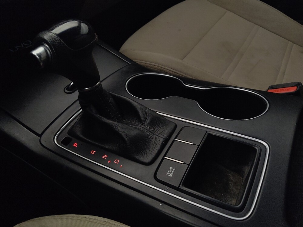 2016 Kia Sorento in Houston, TX 77074 - 18100145 26