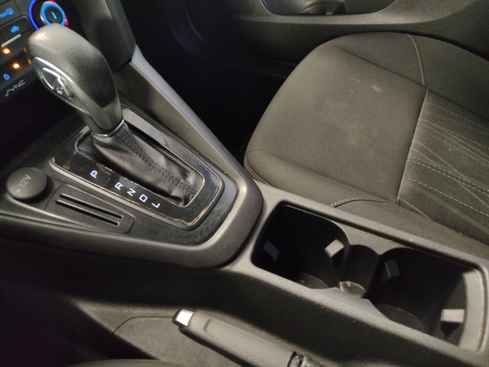 2018 Ford Focus in Metairie, LA 70006 - 18100149 26