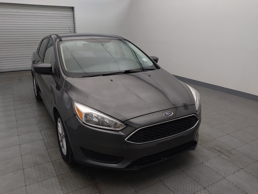 2018 Ford Focus in Metairie, LA 70006 - 18100149 14