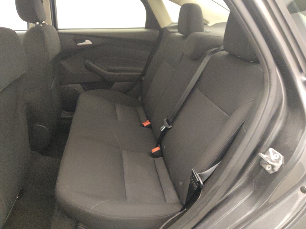 2018 Ford Focus in Metairie, LA 70006 - 18100149 18