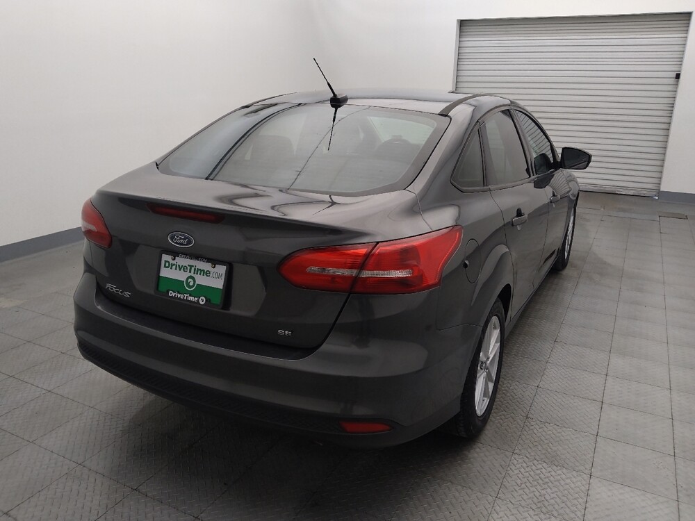2018 Ford Focus in Metairie, LA 70006 - 18100149 7