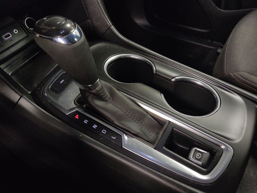 2020 Chevrolet Equinox in Houston, TX 77034 - 18100150 26