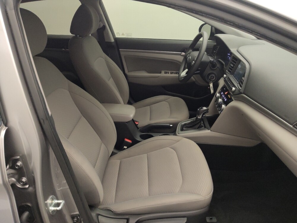 2020 Hyundai Elantra in Houston, TX 77060 - 18100151 21