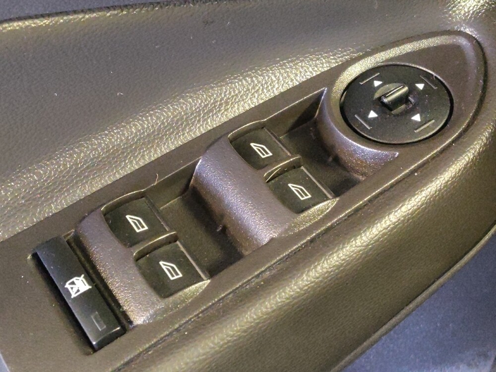 2018 Ford Escape in Houston, TX 77074 - 18100153 27