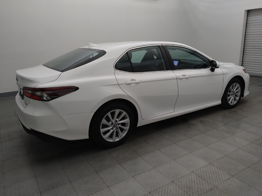 2022 Toyota Camry in Houston, TX 77060 - 18100154 10