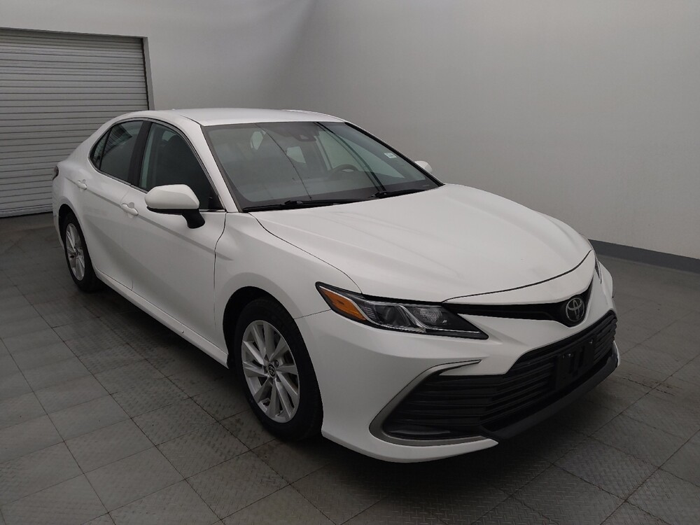 2022 Toyota Camry in Houston, TX 77060 - 18100154 13