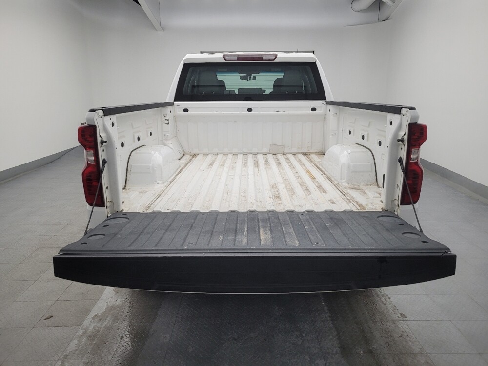 2019 Chevrolet Silverado 1500 in Cincinnati, OH 45255 - 18100161 29