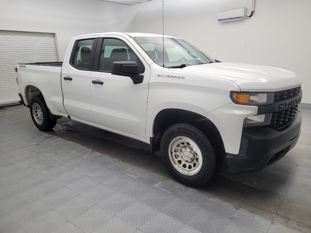 2019 Chevrolet Silverado 1500 in Cincinnati, OH 45255 - 18100161 11