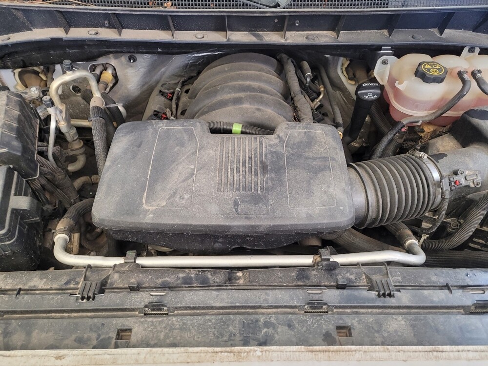 2019 Chevrolet Silverado 1500 in Cincinnati, OH 45255 - 18100161 30