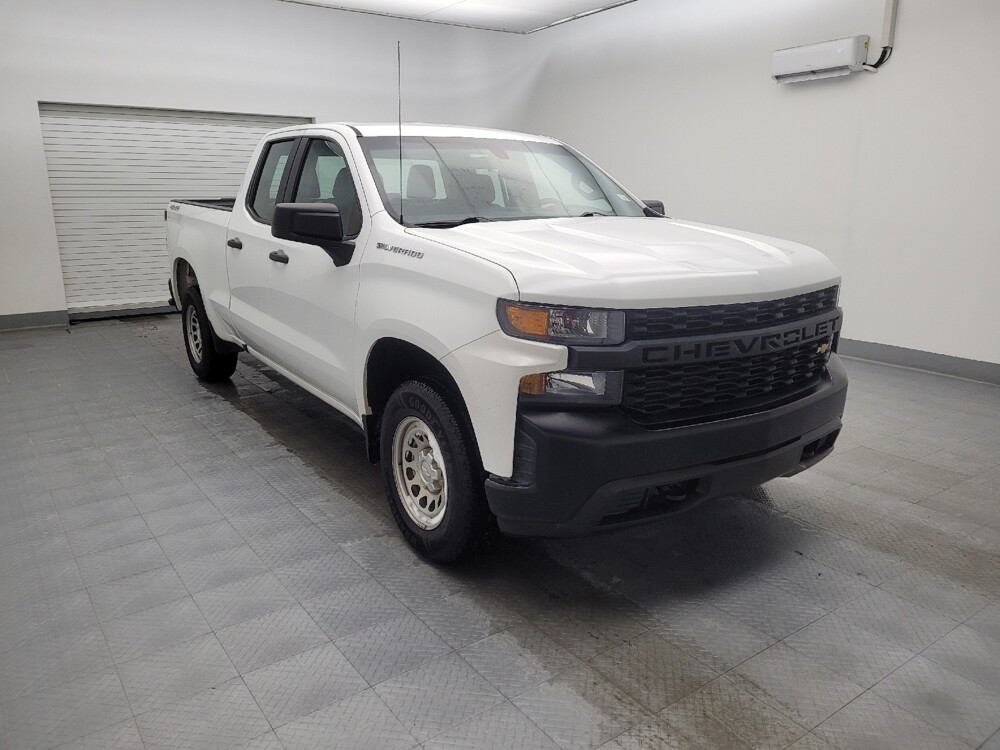 2019 Chevrolet Silverado 1500 in Cincinnati, OH 45255 - 18100161 13