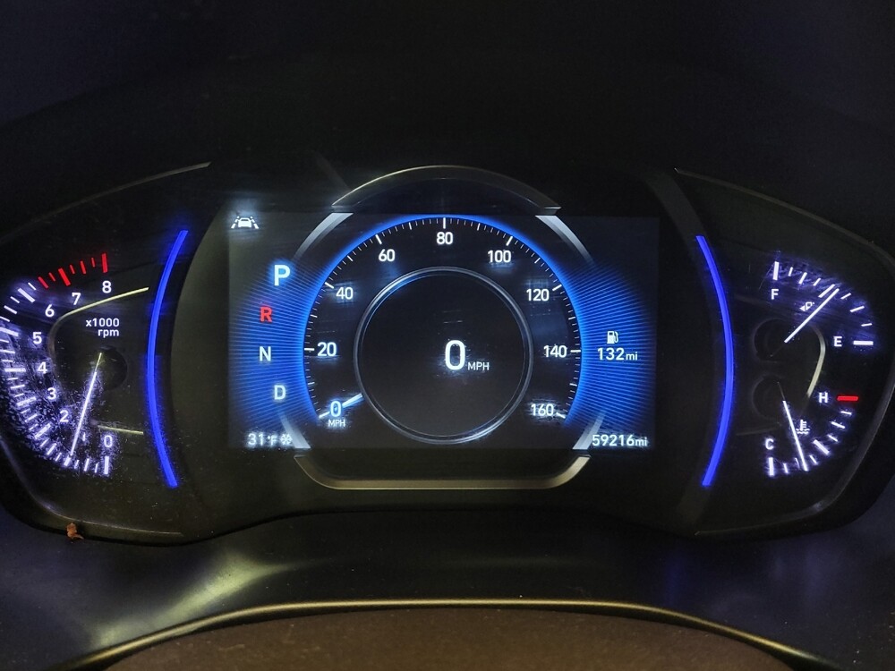 2019 Hyundai Santa Fe in Miamisburg, OH 45342 - 18100163 23