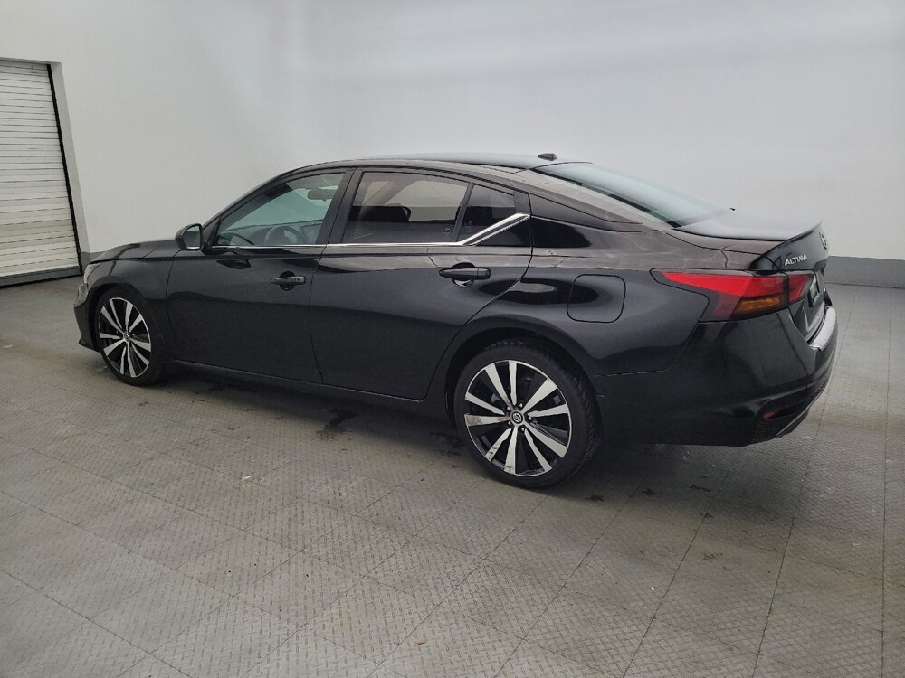 2021 Nissan Altima in Henrico, VA 23223 - 18100165 3