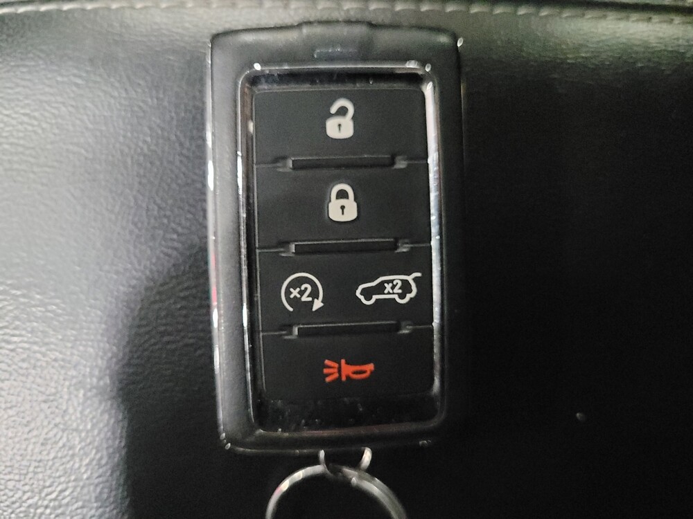 2021 Jeep Grand Cherokee L in Pittsburgh, PA 15236 - 18100168 32