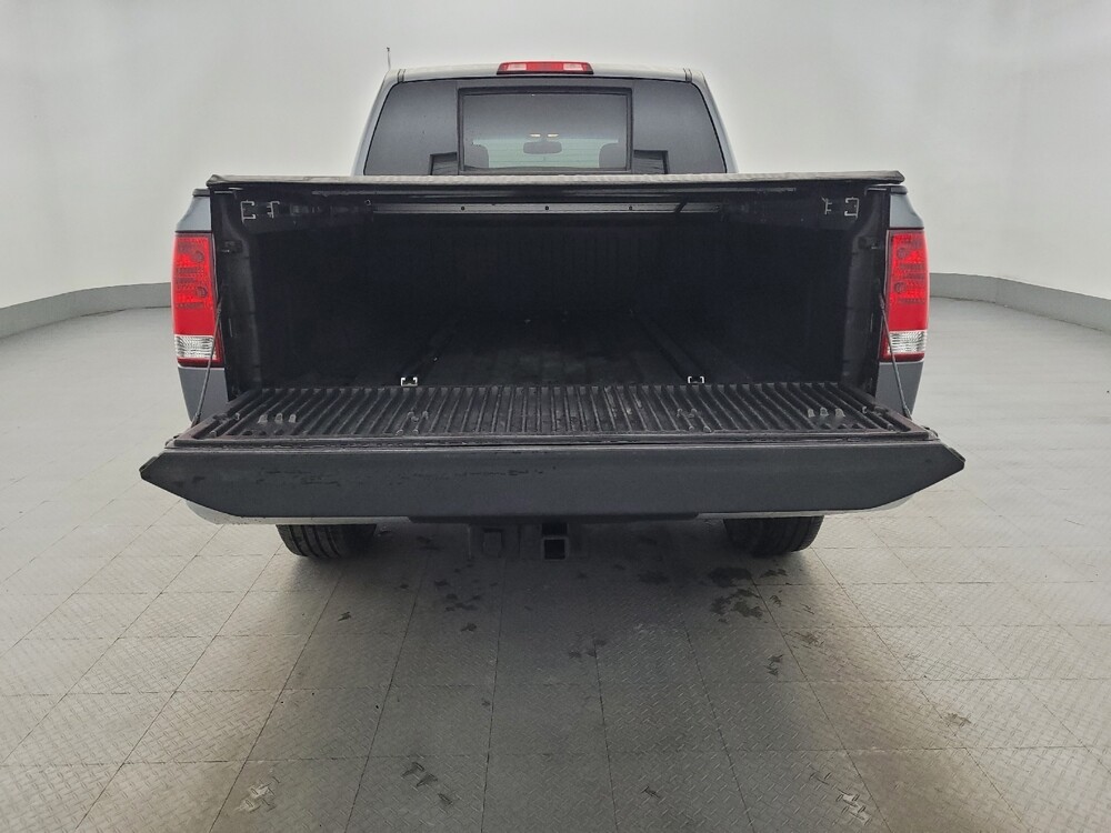 2015 Nissan Titan in Newport News, VA 23601 - 18100169 29