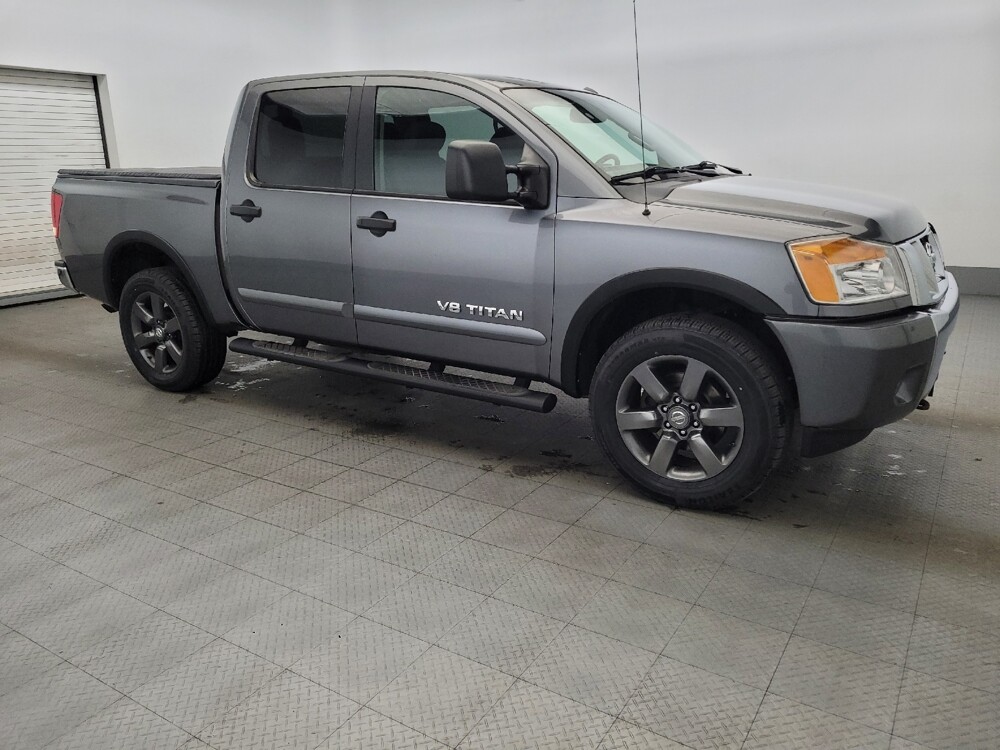 2015 Nissan Titan in Newport News, VA 23601 - 18100169 11