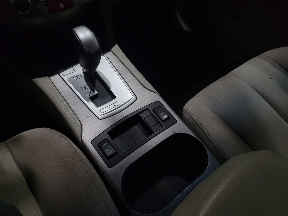 2013 Subaru Legacy in Newport News, VA 23601 - 18100174 26