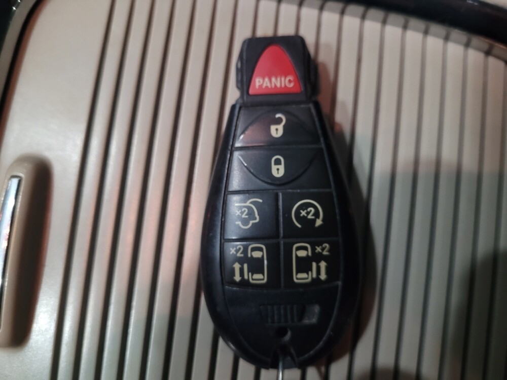 2020 Dodge Grand Caravan in Chesapeake, VA 23320 - 18100177 32