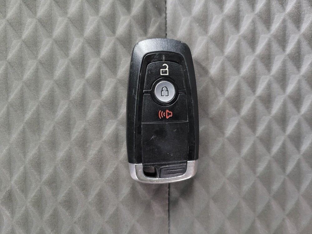 2020 Ford Escape in Langhorne, PA 19047 - 18100181 32