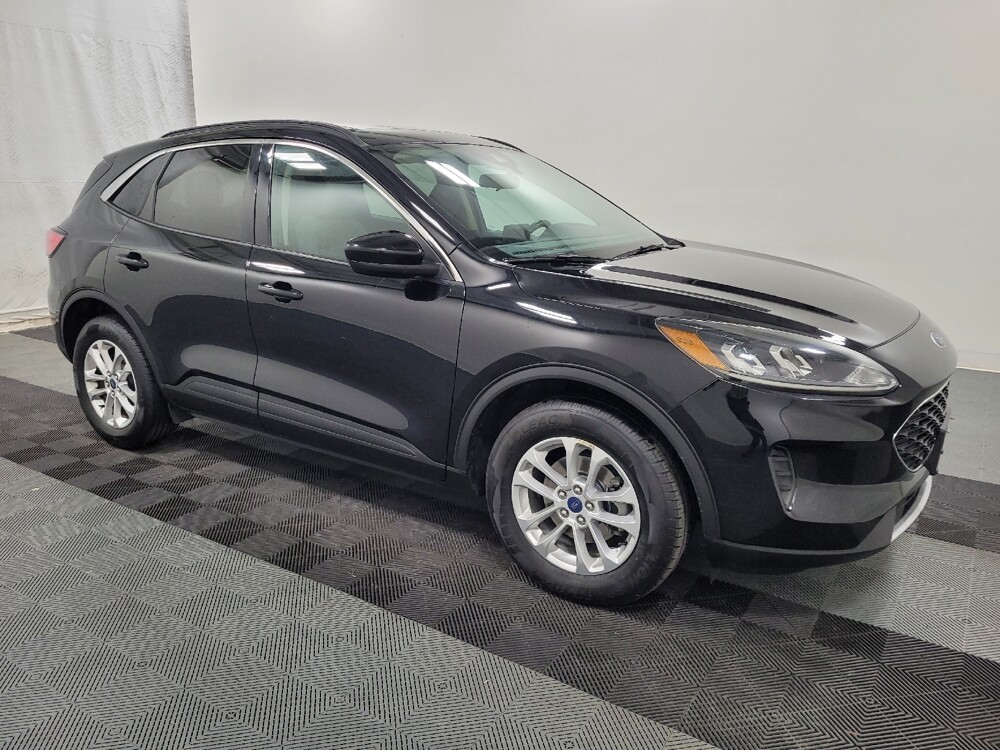 2020 Ford Escape in Langhorne, PA 19047 - 18100181 11