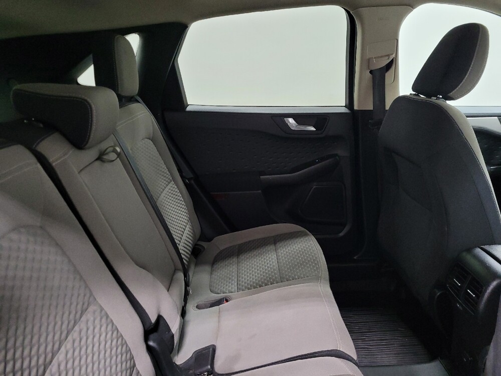 2020 Ford Escape in Langhorne, PA 19047 - 18100181 19