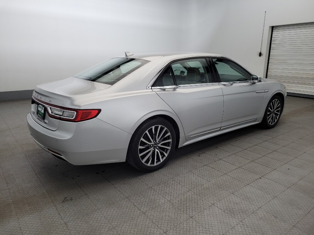 2019 Lincoln Continental in Richmond, VA 23235 - 18100182 10