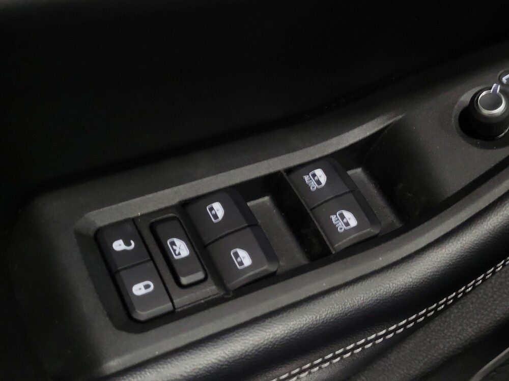 2021 Jeep Grand Cherokee L in Pittsburgh, PA 15236 - 18100184 27