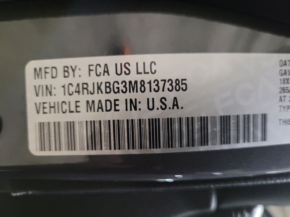 2021 Jeep Grand Cherokee L in Pittsburgh, PA 15236 - 18100184 33