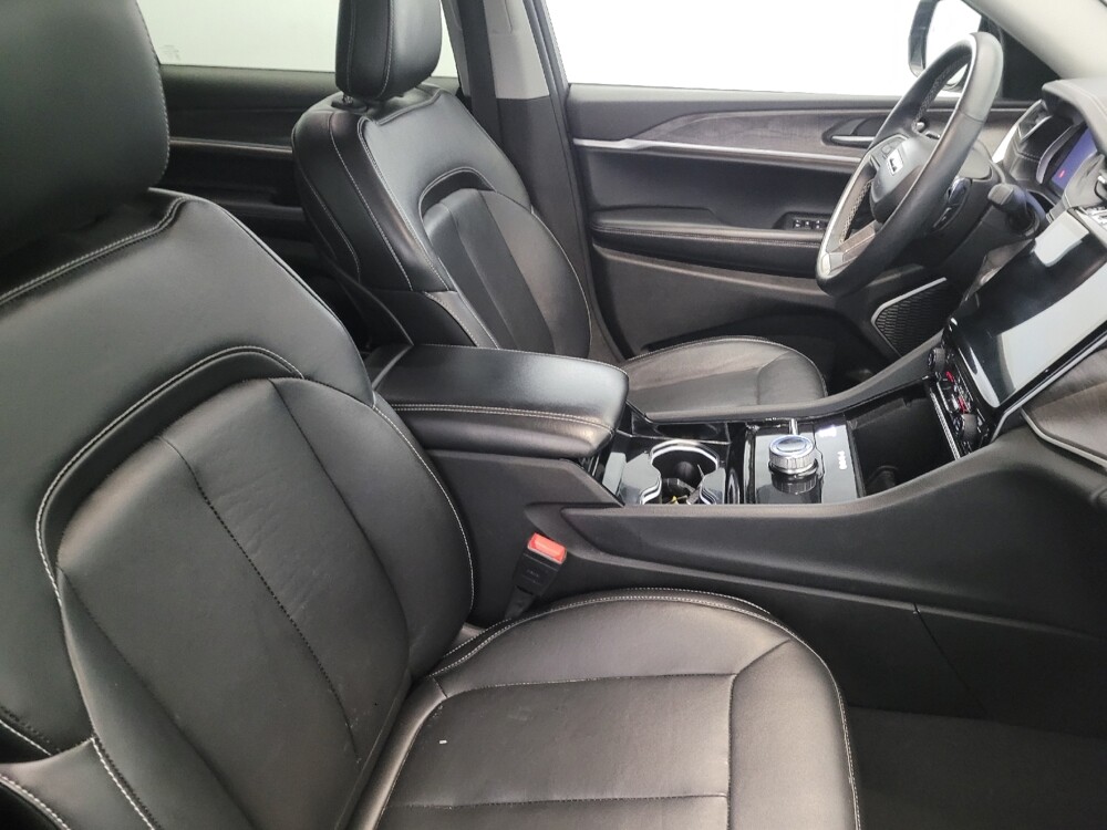 2021 Jeep Grand Cherokee L in Pittsburgh, PA 15236 - 18100184 21