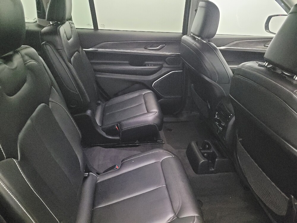 2021 Jeep Grand Cherokee L in Pittsburgh, PA 15236 - 18100184 19