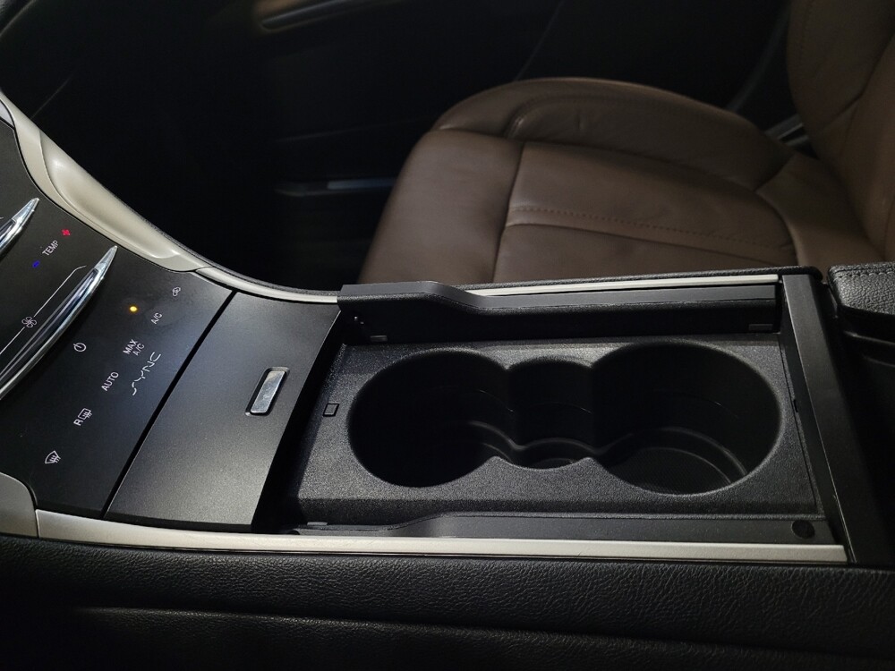 2016 Lincoln MKZ in Williamstown, NJ 8094 - 18100188 26