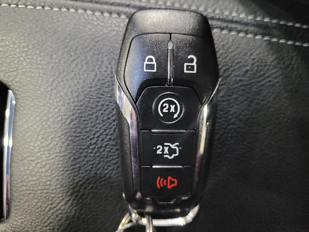 2016 Lincoln MKZ in Williamstown, NJ 8094 - 18100188 32