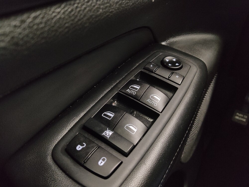 2020 Jeep Grand Cherokee in Springfield, MO 65807 - 18100190 27