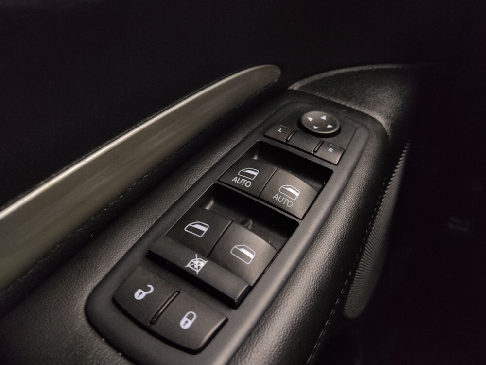 2016 Dodge Durango in Independence, MO 64055 - 18100191 27