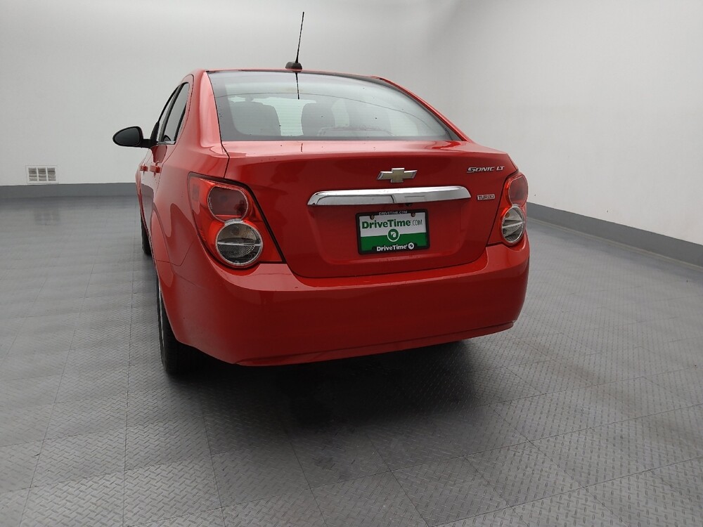 2016 Chevrolet Sonic in Gladstone, MO 64118 - 18100194 6