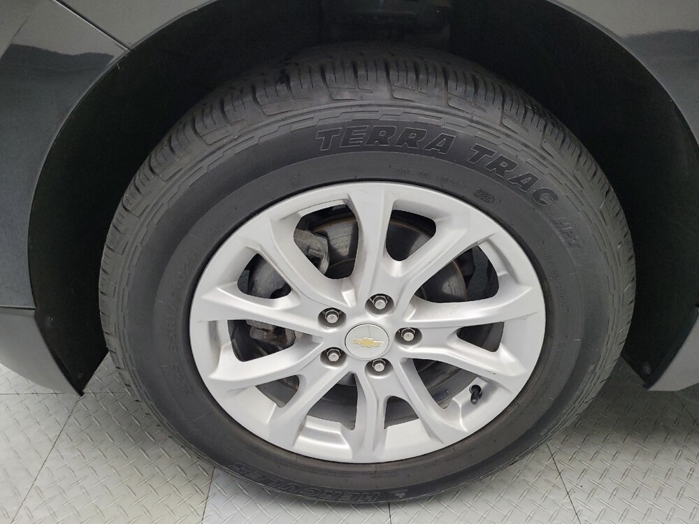 2019 Chevrolet Equinox in Des Moines, IA 50310 - 18100195 31