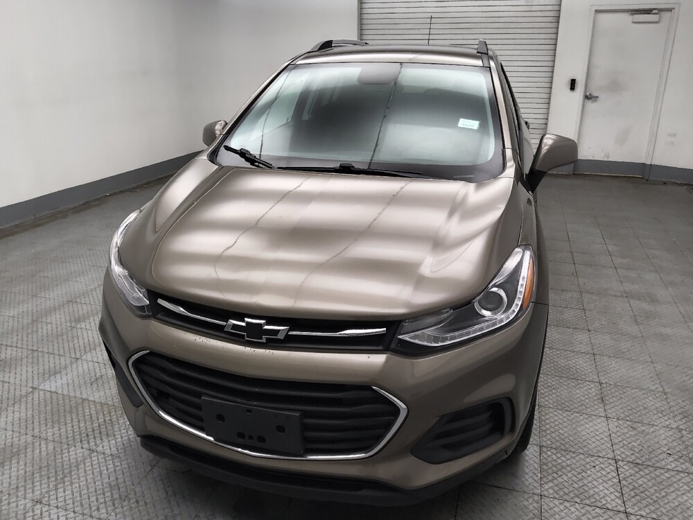 2022 Chevrolet Trax in Des Moines, IA 50310 - 18100197 15