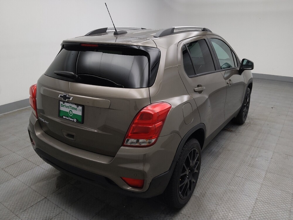 2022 Chevrolet Trax in Des Moines, IA 50310 - 18100197 9