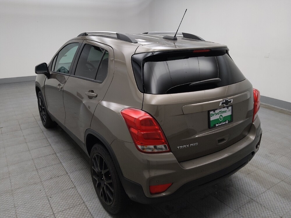 2022 Chevrolet Trax in Des Moines, IA 50310 - 18100197 5