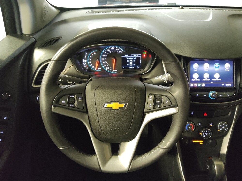 2022 Chevrolet Trax in Des Moines, IA 50310 - 18100197 22