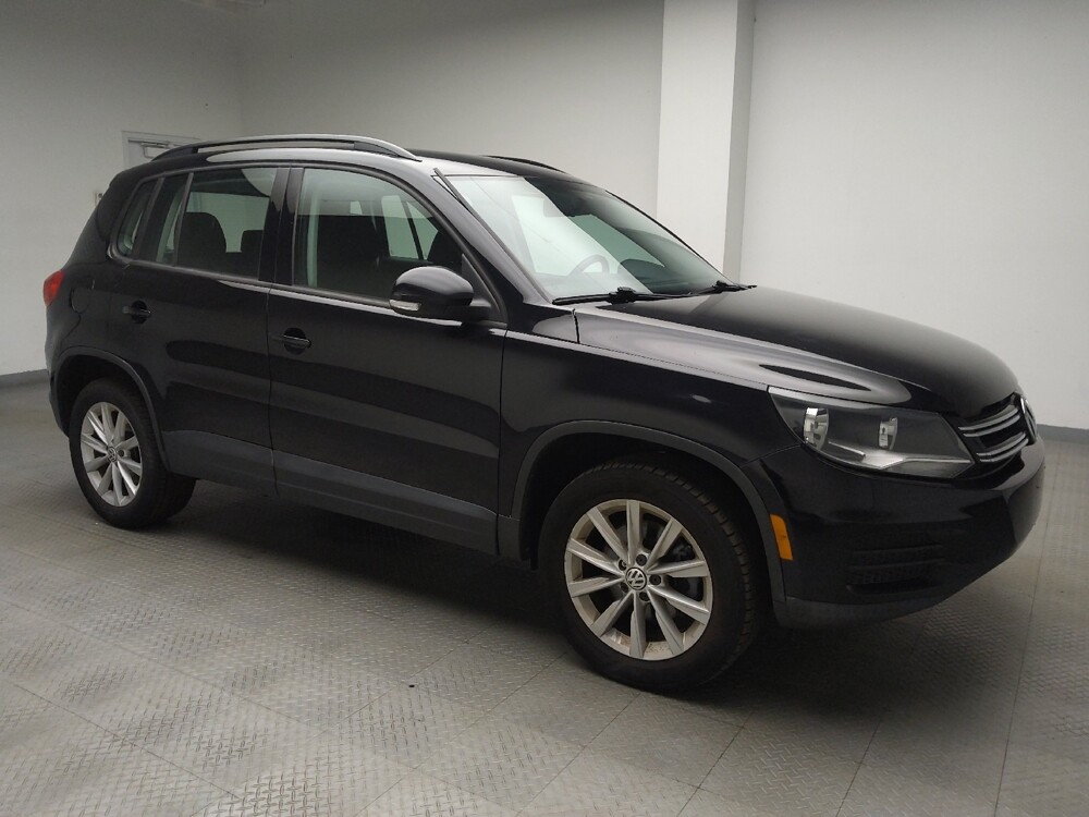 2018 Volkswagen Tiguan in Taylor, MI 48180 - 18100199 11