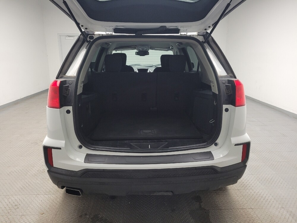 2017 GMC Terrain in Springfield, MO 65807 - 18100200 29