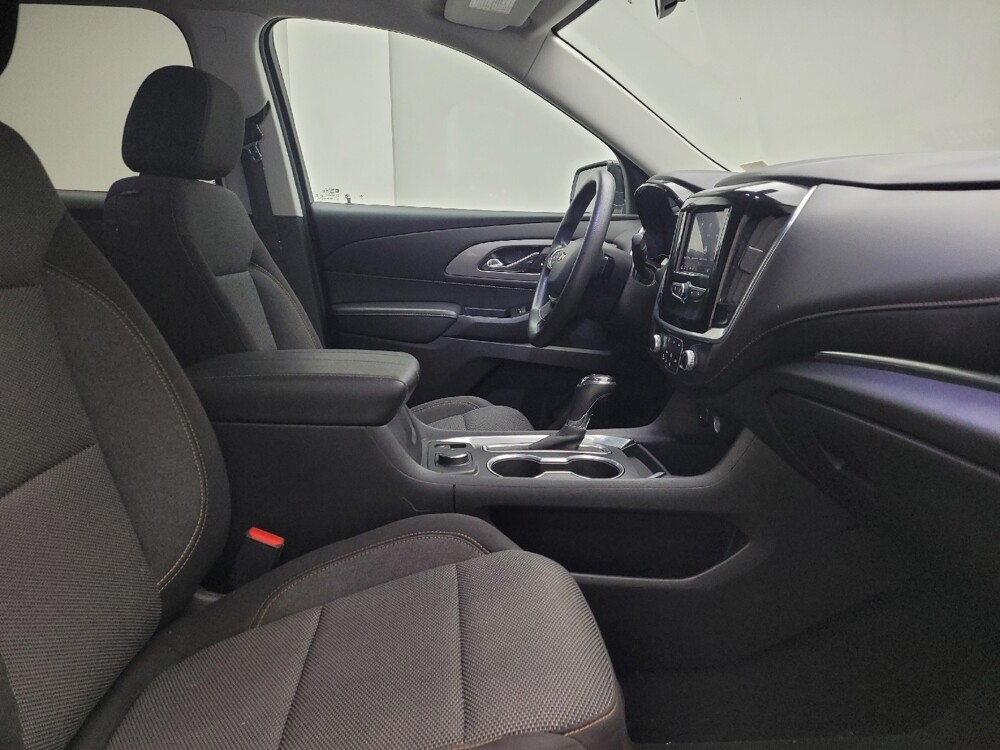 2020 Chevrolet Traverse in Springfield, MO 65807 - 18100202 21