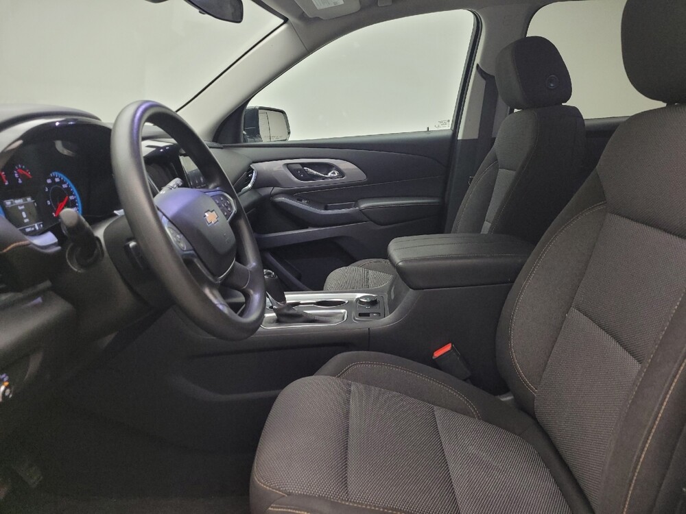 2020 Chevrolet Traverse in Springfield, MO 65807 - 18100202 17